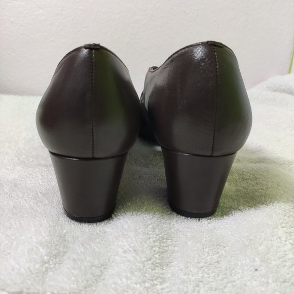 Trotters Women's Jamie Cross Strap Pumps  Size 7.5 - Picture 5 of 8